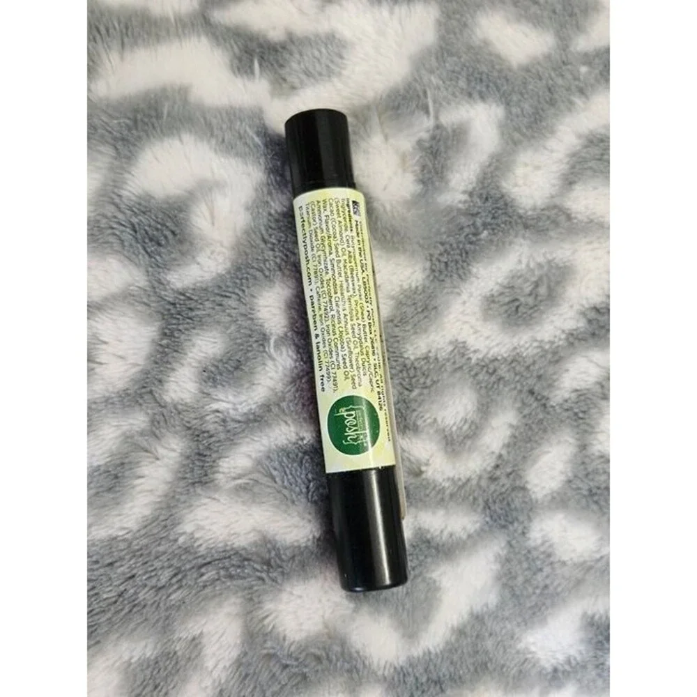 Perfectly Posh Caffeinated Lip Balm, NEW & SEALED, Candy Crushed